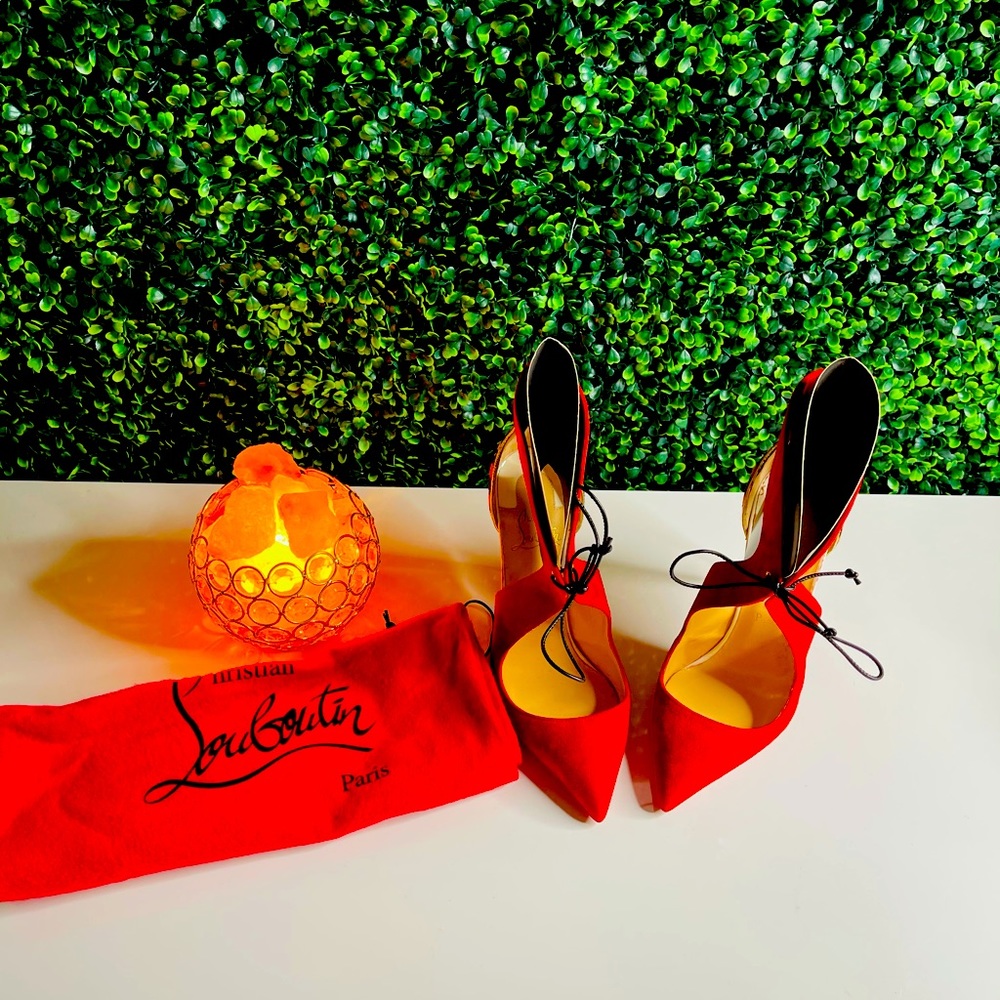 Christian Louboutin Suede Ferme Rouge